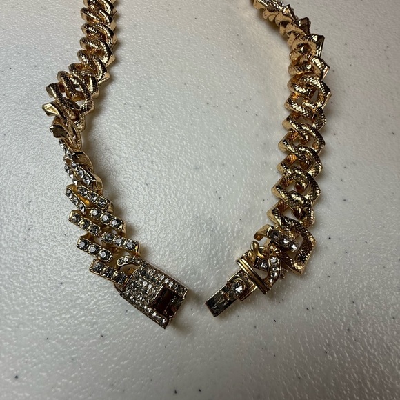Big butterfly choker pendant, diamond encrusted, 
Cuban link chain hip hop - Picture 10 of 13